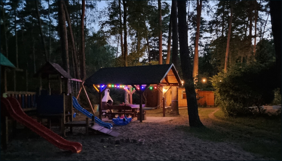 Ośrodek nocą